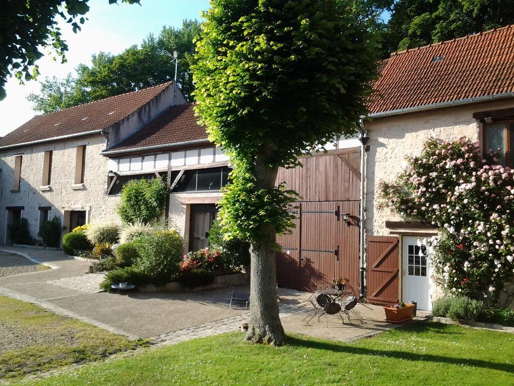 Bed and Breakfast La Ferme Du Vintue Etrechy  Exterior foto