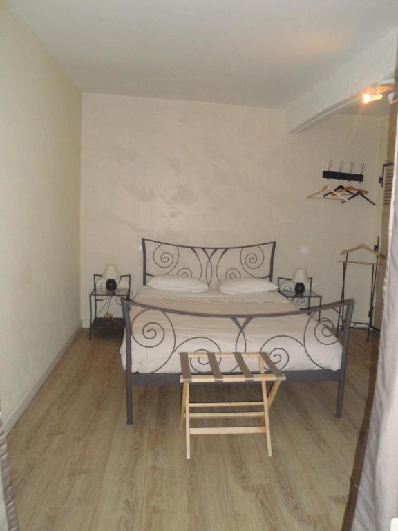 Bed and Breakfast La Ferme Du Vintue Etrechy  Zimmer foto