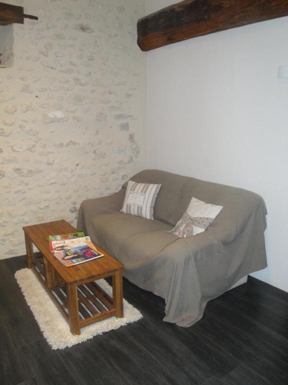 Bed and Breakfast La Ferme Du Vintue Etrechy  Exterior foto